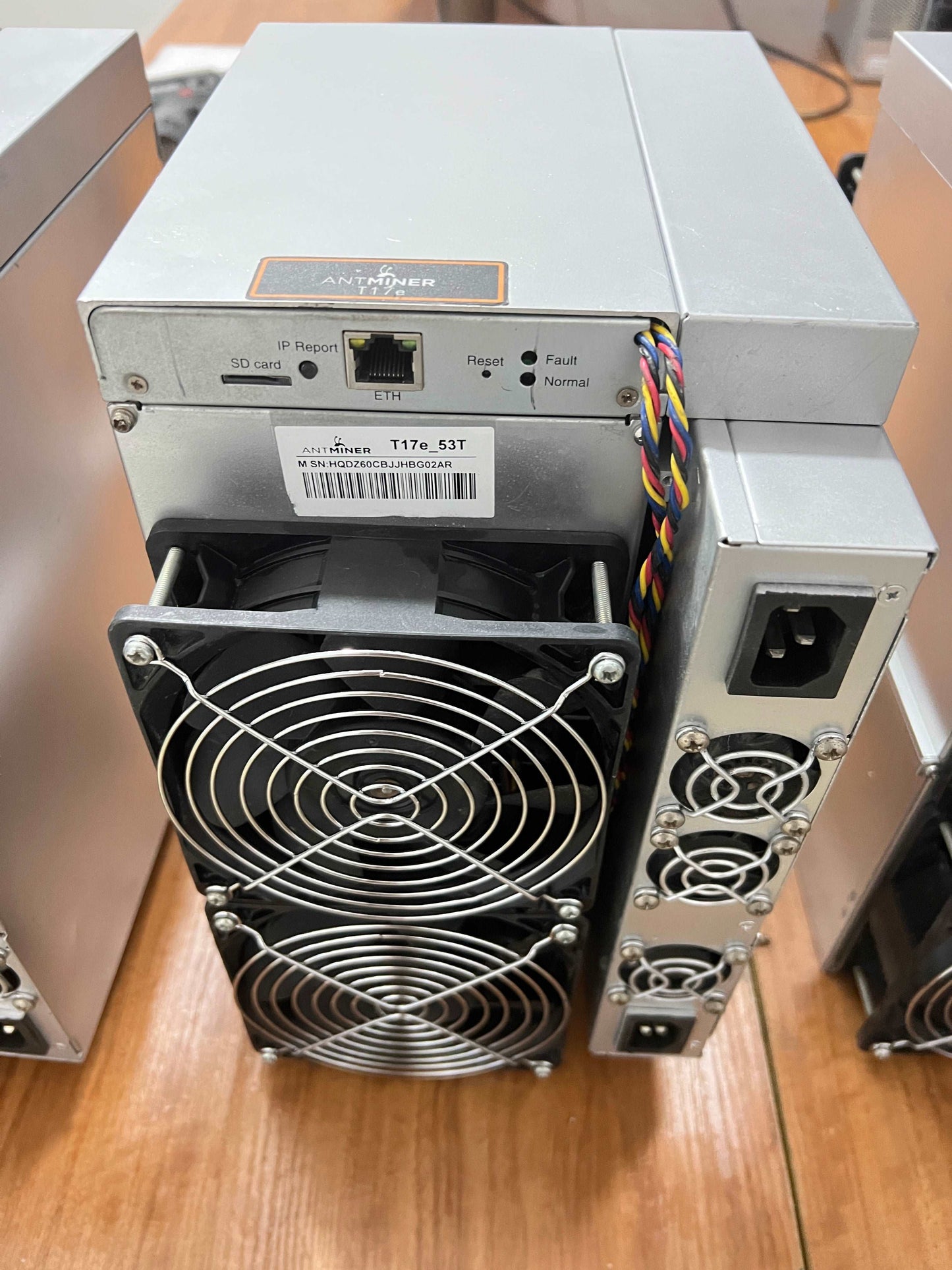 Used and Refurbished Bitmain antminer T17e mining bitcoin miners