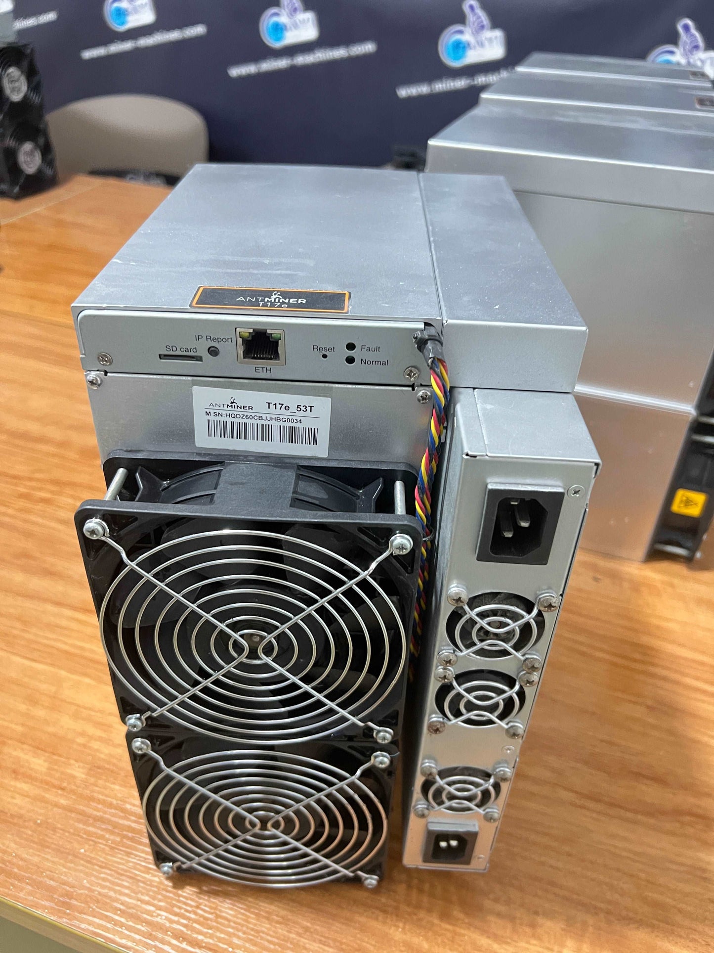 Used and Refurbished Bitmain antminer T17e mining bitcoin miners